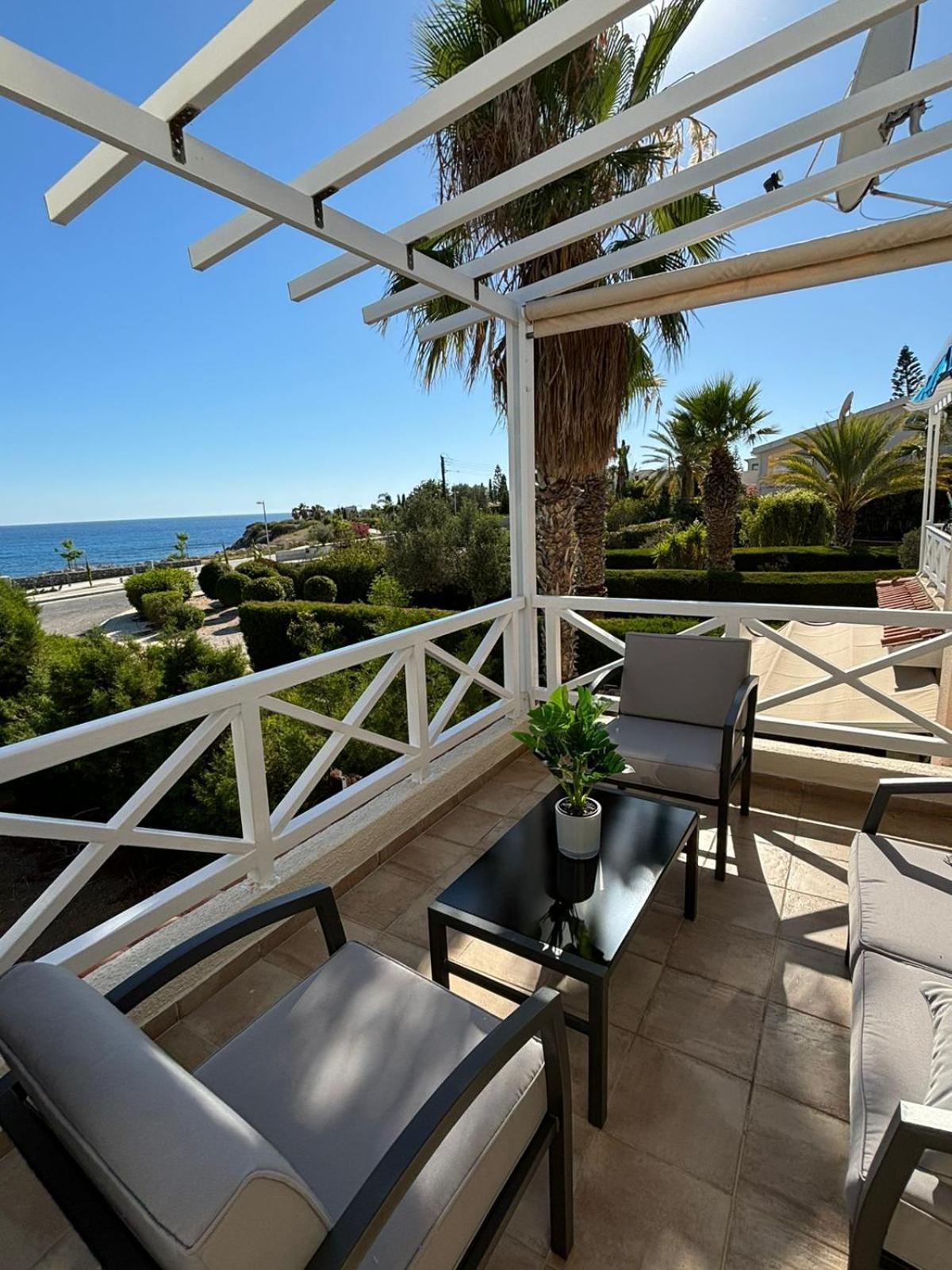 Horizon Bliss At Coral Bay Apartman Péjia Kültér fotó