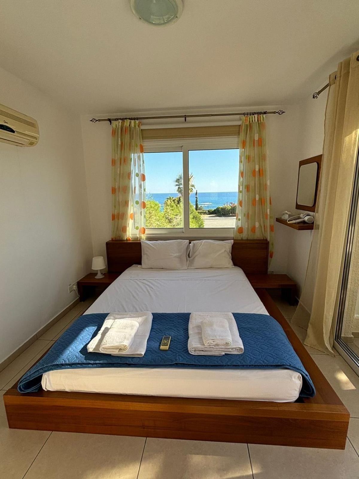 Horizon Bliss At Coral Bay Apartman Péjia Kültér fotó